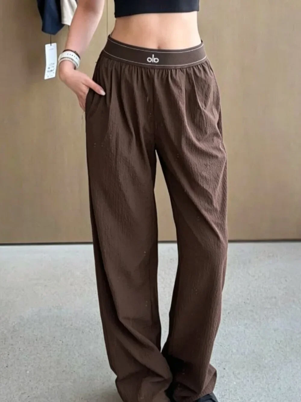 ALO Yoga brand new